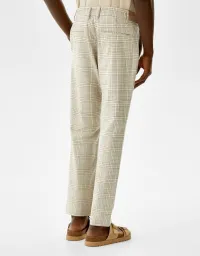Eng geschnittene Slim-Fit-Hose mit seitlichem Gummizug